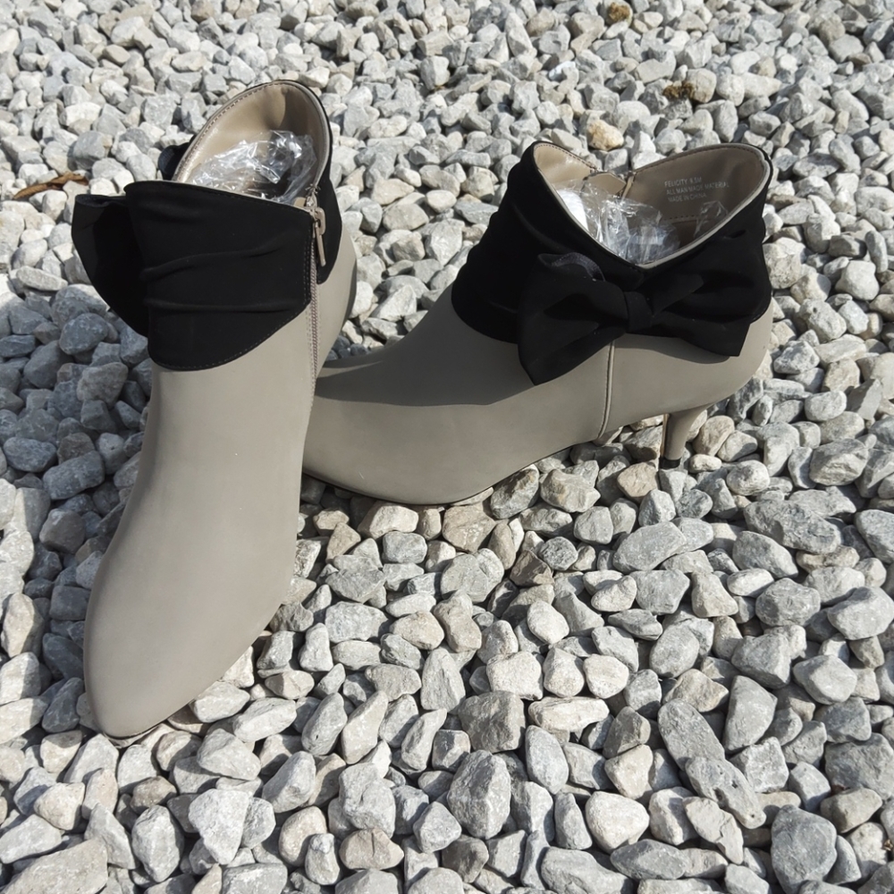 Angel steps size 9.5 heels